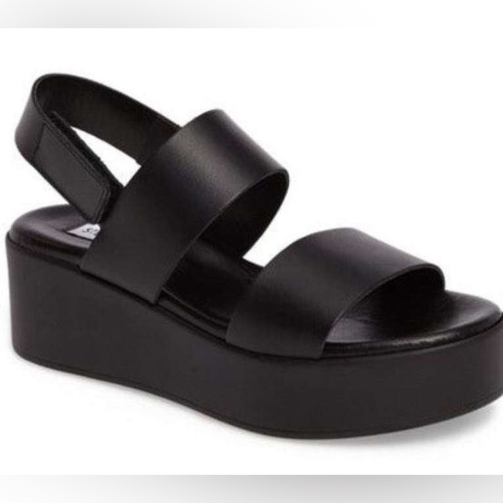 Steve Madden Platform Sandals in Black
